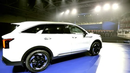 Тоқаев қазақстандықтар ең көп сатып алатын үш көліктің бірін атады