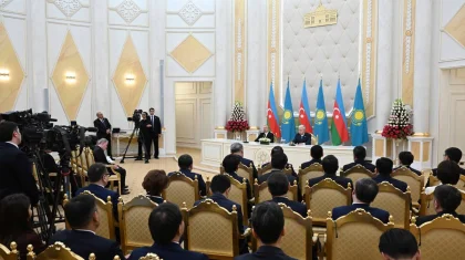 Қазақстан мен Әзербайжан президенттері журналистер үшін брифинг өткізді