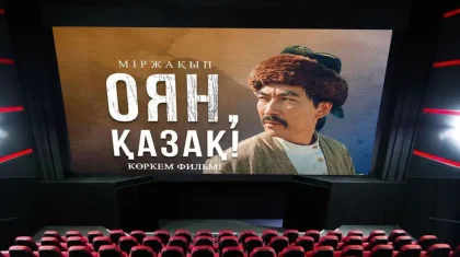 «Алты млн теңге сұрап отыр»: Алматы полициясы кино түсіру үшін ескі нөмір таққан үш жүргізушіні қамап тастаған (ВИДЕО)