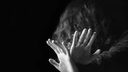 Қарт ерлі-зайыпты көршісін бес жыл бойы тұтқында ұстап, азаптаған