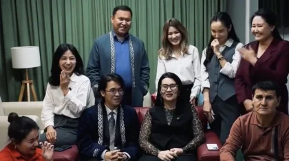 «10 баланы ауыстырып жібердім»: Ақмоншақ Нұртазаның мектебіндегі мұғалімдер шындығын айтты (ВИДЕО)