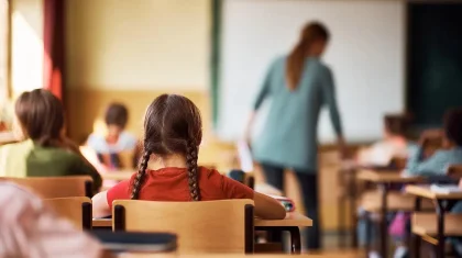 Мектеп оқушылары арасында суицидтің алдын алу: жүйелі жұмыс және жаңа тәсілдер