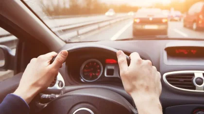 Жаназаға асығып бара жатқан жігіттің қулығы әшкере болды