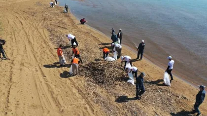 Қазақстанда су айдындарынан 60 мың тонна қоқыс жиналды