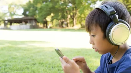 Бес жастағы бала да ТikTok-та: Қазақстанда әлеуметтік желіге тіркелу жасы шектеле ме