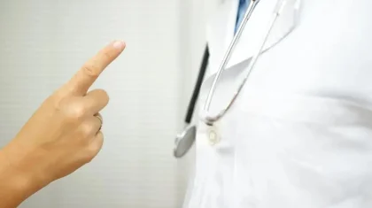 Қазақстанда дәрігерге қол көтергендер 12 жылға дейін сотталуы мүмкін