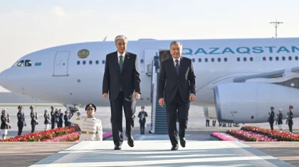 Тоқаев Ташкентке мемлекеттік сапармен барды (ВИДЕО)