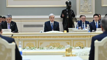 Тоқаев пен Мирзиёев Жоғары мемлекетаралық кеңестің екінші отырысына қатысты