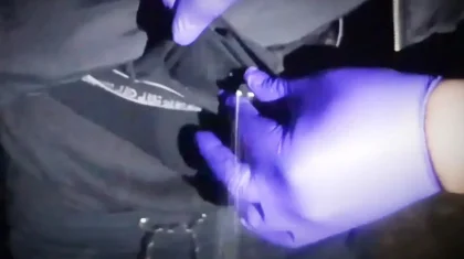 Павлодар облысында есірткі таратып жүрген күдіктілер күтпеген жерден полицияға ұсталып қалды (ВИДЕО)