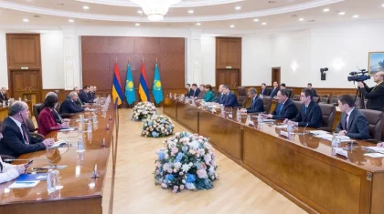 Бектенов пен Пашинян цифрландыру және ғарыш саласындағы ынтымақтастық мәселесін талқылады