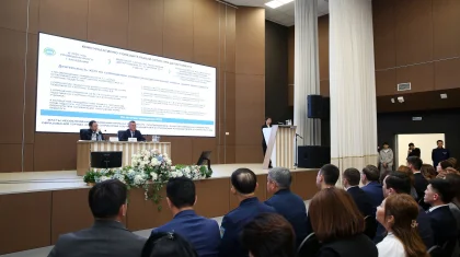 Алматыда білім беру жүйесінің өзекті мәселелері талқыланды