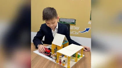 Астанада 5-сынып оқушысы ерекше шлагбаум ойлап шығарды