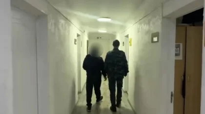 Ақмола облысында бірнеше ер адам ірі көлемде ақша салынған көлікті айдап кеткен