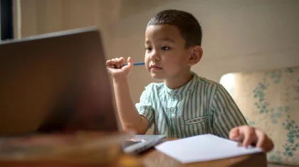 Қазақстанда эпиджағдайға байланысты 200 мыңға жуық оқушы онлайн оқып жатыр