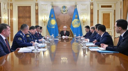 Әскери қызметшілердің өлімі мен жарақат алуын тоқтату: Тоқаев шұғыл кеңес өткізді