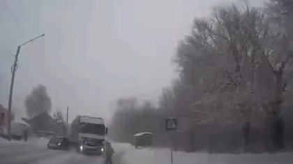 ШҚО-да жүк көлігі әйел адамды қағып кетті (ВИДЕО)