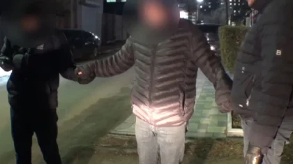 Павлодарда ер адам есірткіні ешкім білмейтін әдіспен жасырып жүрген жерінен ұсталды (ВИДЕО)