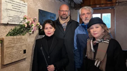 Тарихшы Бухенвальдтағы қазақстандық тұтқындарға ескерткіш тақта орнатты