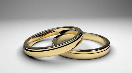 Өскеменде әйел адам қымбат сақинаны тағып көрген соң бижутерияға ауыстырып жіберген (ВИДЕО)