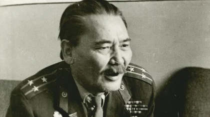 Бауыржан Момышұлына «Халық қаһарманы» атағы ресми түрде берілді