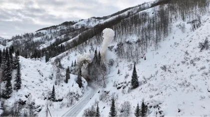 Іле Алатау аумағында қар көшкіні жүруі мүмкін: құтқарушылар қауіпті тұстарды анықтады