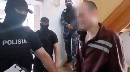 ШҚО-да екі қарақшы ұрлыққа түсіп, жас жігітті 77 жастағы әжесінің көзінше пышақтап өлтірген