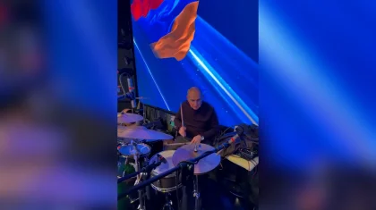 Никол Пашинянның барабан соғып, бидің түбін түсірген видеосы тарады