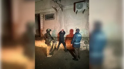 Ақтауда есірткі тасымалдағандар полициядан жаяу қашқан