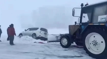 ШҚО-да бір мезетте үш көлік жолдан шығып кетті