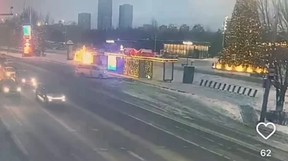 Астанада Alphard жүргізушісі аялдаманы тас-талқан етті