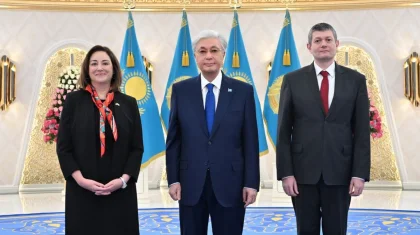 «Трамп мырзамен достық рәуіште әңгіме өрбіттік»: АҚШ елшісі Тоқаевқа сенім грамотасын табыстады
