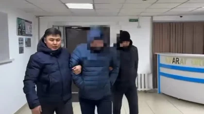 «WhatsApp-та көмек сұраған»: Қызылордада көрші жігіт баланың көзінше анасы мен әжесін өлтіріп кеткен