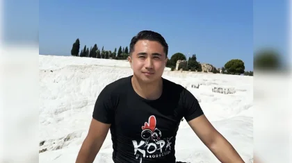 «Кімнің ала жібін аттадым?»: Қайсар Қамза ел болып іздейтін қылмыскер емес екенін айтты