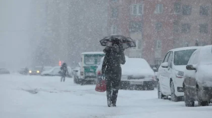 Боран мен көктайғақ қыспаққа алады: 13 өңірде дауылды ескерту жарияланды