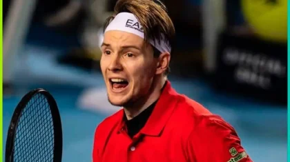 Australian Open: Бублик алғашқы айналымда қарсыласын шаң қаптырды