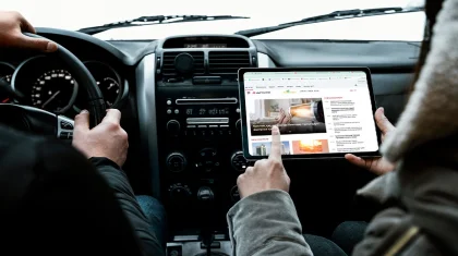 Қазақстандағы жүргізушілер мен жолаушылар шалғайдағы тас жолдарда интернетке қосыла алады