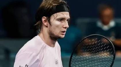 Александр Бублик Australian Open турнирінен шығып қалды