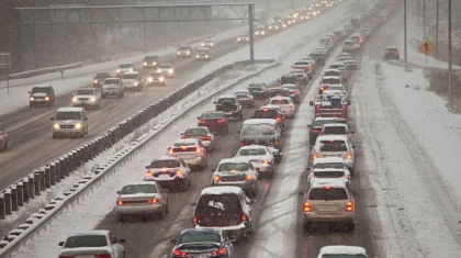 Қостанайда боран салдарынан жол жабылды: дизельді және қоғамдық көлікке шектеу қойылды