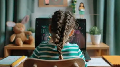 Қазақстанның бірқатар өңірінде мектеп оқушылары онлайн форматқа көшірілді