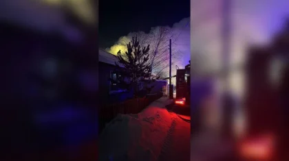 «Жүре алмаймын»: Павлодар облысында тыл еңбеккері үйімен бірге өртеніп кете жаздады (ВИДЕО)