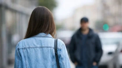 Экс-сүйіктісіне 300 рет хабарласқан: Ақтау тұрғыны түрмеден бір-ақ шықты