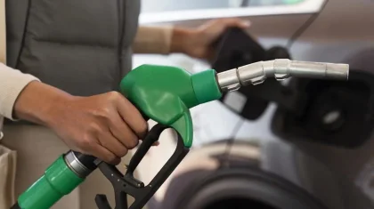 Қостанайда жүкті келіншек көлігіне бензин құйған жанармай бекетін сотқа беріп, жеңіп шықты