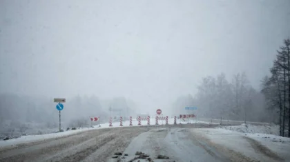 Боран мен көктайғақ: үш облыста республикалық жолдар жабылды