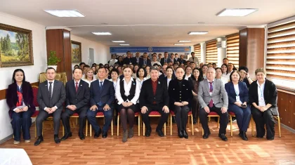 Жалпыұлттық коалиция мүшелері Шымкентте еңбек ұжымдарымен және студенттермен кездесті