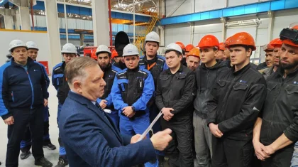 Шахтинск пен Саран қалаларында жаңа Конституция жобасы өндіріс ұжымдарында талқыланды