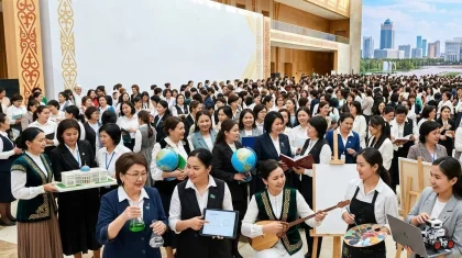 Қазақстанда жарты миллионға жуық әйелдің қай салада жұмыс істейтіні белгілі болды