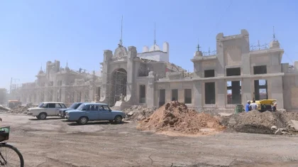 «Осыдан бір ғасыр бұрын салынған»: Қазақстанда 124 вокзал жыл соңына дейін түгел жаңарады