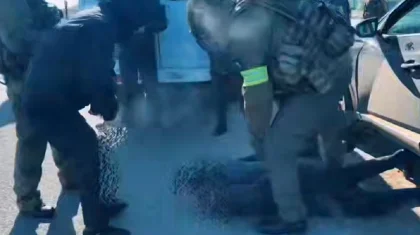 БҚО-да ағайынды екі ер адамнан қару-жарақ қоймасы мен жүздеген оқ табылды (ВИДЕО)