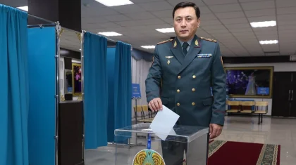 Ұлттық ұланның бас қолбасшысы референдумда дауыс берді