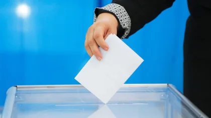 Қазақстандағы үш ірі мегополистің әкімдері референдумда дауыс берді